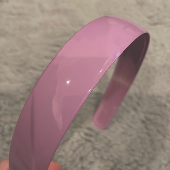 Light Purple plastic headband - Picture 1 of 3